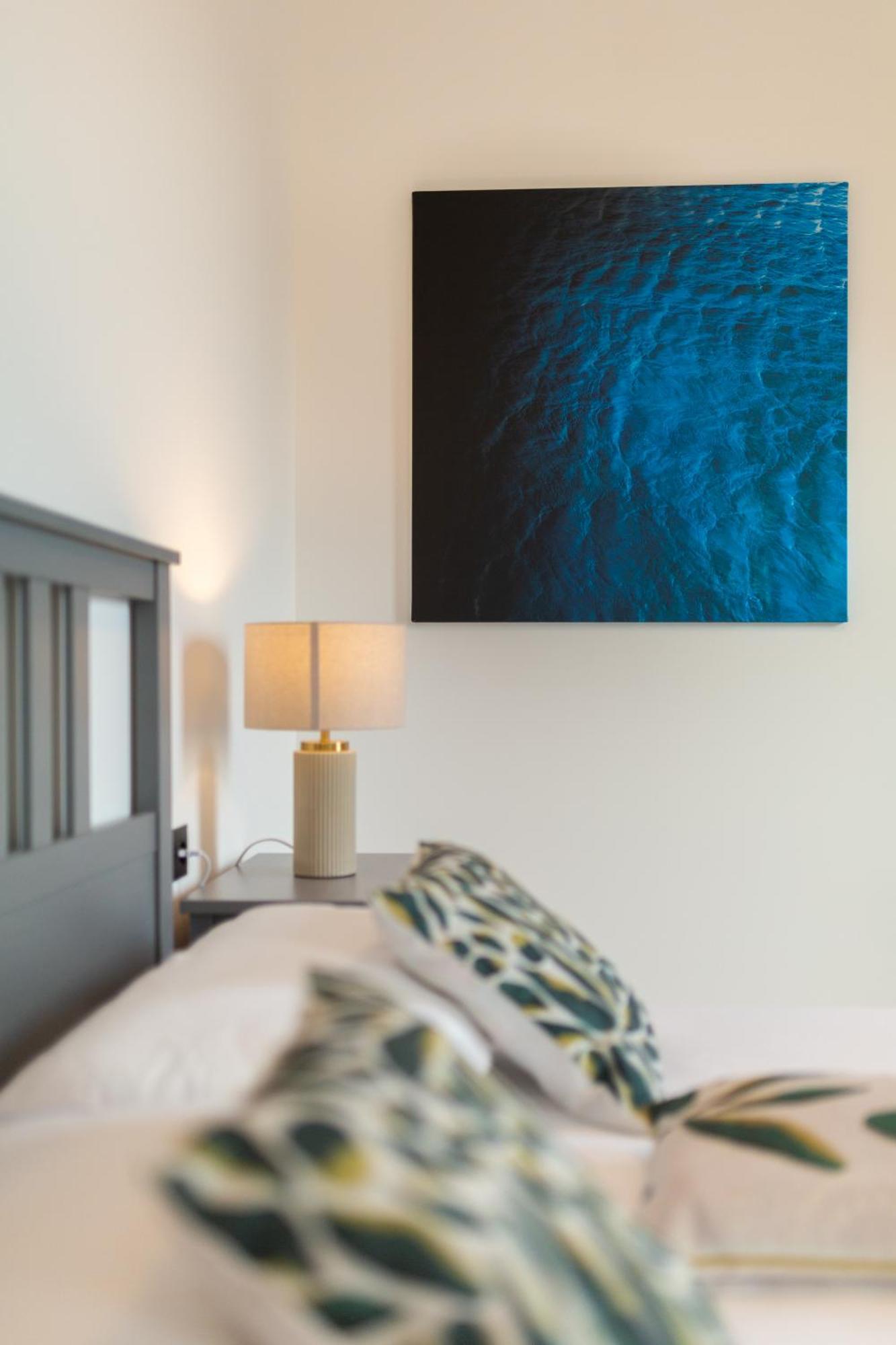 Seaside Elegance Suites Komiža Extérieur photo