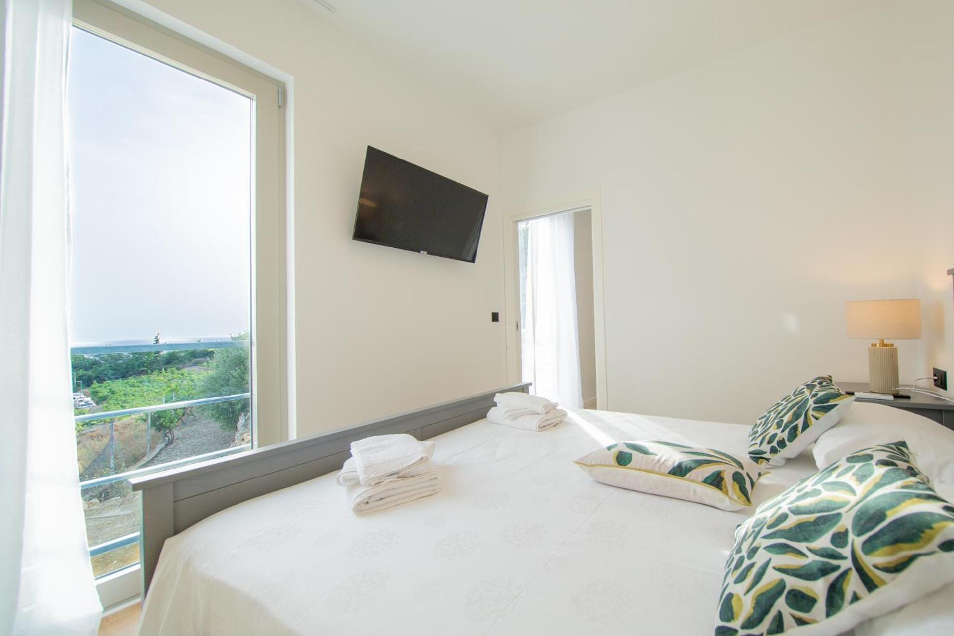 Seaside Elegance Suites Komiža Extérieur photo
